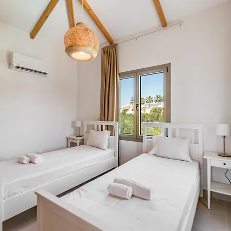 Villa Sophia By Ezoria *