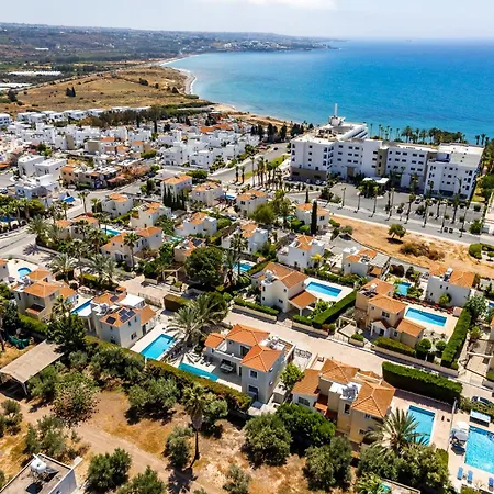 Villa Sophia By Ezoria