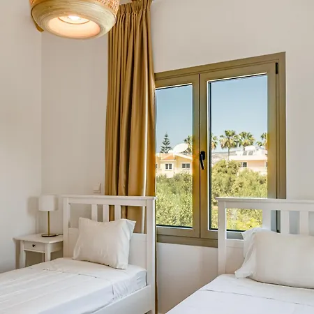 Villa Sophia By Ezoria