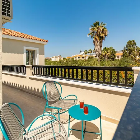 Villa Sophia By Ezoria