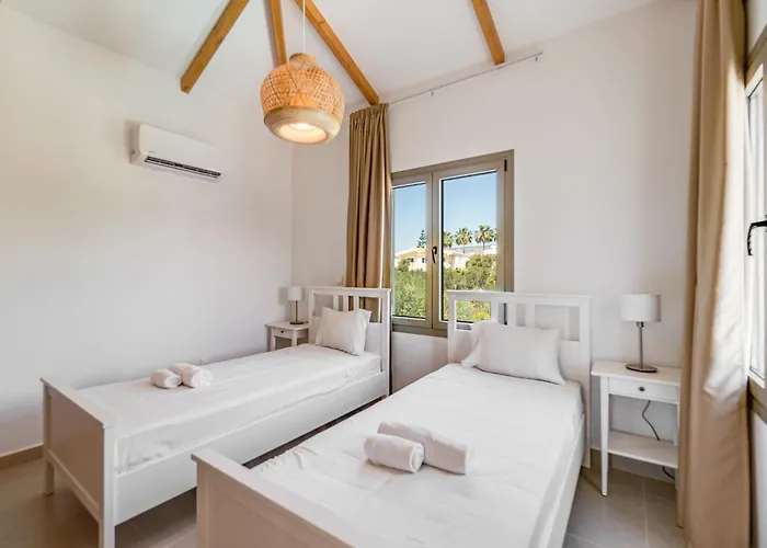 Vila Sophia By Ezoria *