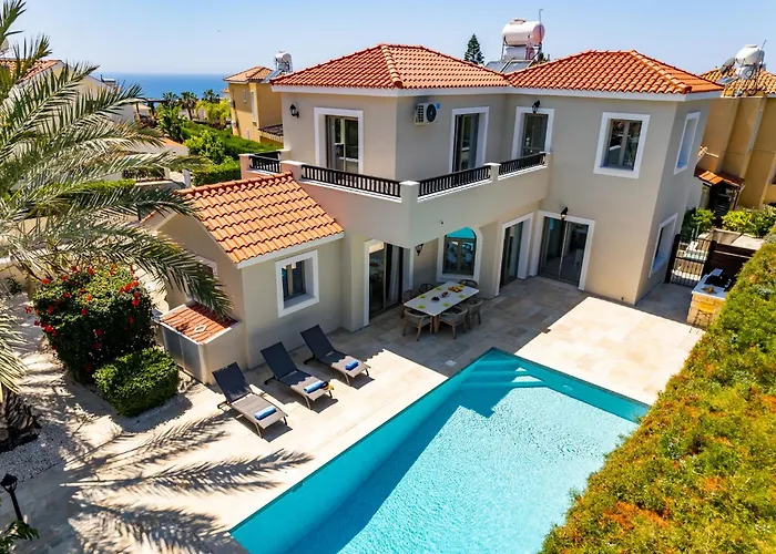 Sophia By Ezoria Paphos